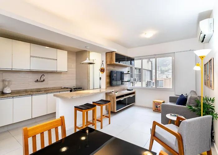 Apartamento C/ Garagem Em Copacabana | Sqc 238/707 Rio de Janeiro